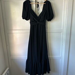 ASTR THE LABRL Elegant Black Maxi Dress